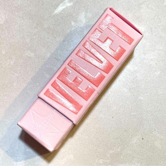 JEFFREE STAR 2 VELOURS LIQUID LIPSTICK GLOSSES 4 VELVET TRAP LIPSTICK BUNDLE - Picture 8 of 14